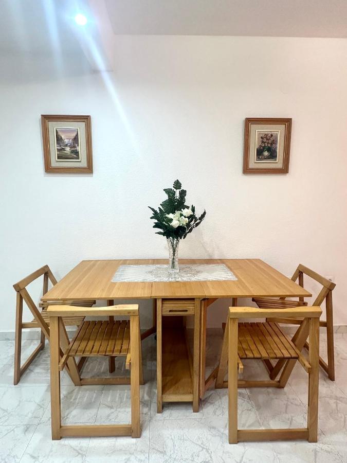Estudio A 1 Minuto De La Playa Daire Torrevieja Dış mekan fotoğraf