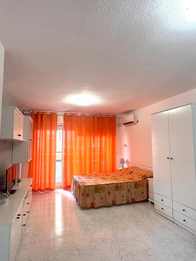 Estudio A 1 Minuto De La Playa Daire Torrevieja Dış mekan fotoğraf
